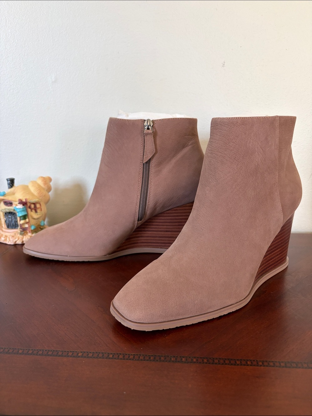 NYDJ Joan Goat Leather Wedge Ankle Zipper Boots in Color Mink 10